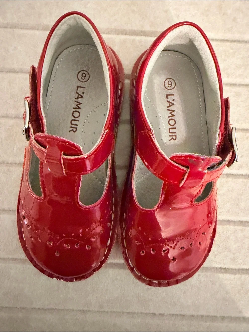 L'Amour Girls Red Patent Mary Jane Dress Shoes